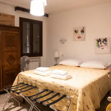 Budget San Stae House Apartment