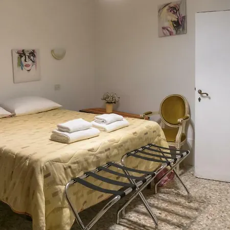 Budget San Stae House Apartment Venice