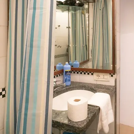 Budget San Stae House Διαμέρισμα *